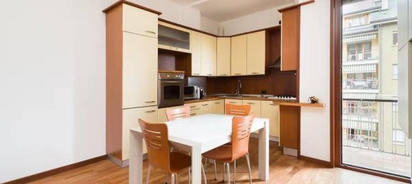 2غرفة شقة في Rho, Italy رقم 130791 9