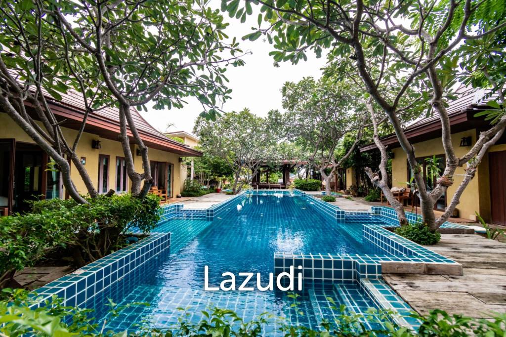 9 bedrooms Hotel in Pran Buri, Thailand No. 23496