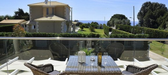 3 bedrooms Villa in Corfu, Greece No. 1514 8