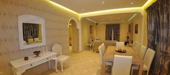 3 bedrooms Villa in Corfu, Greece No. 1514 2