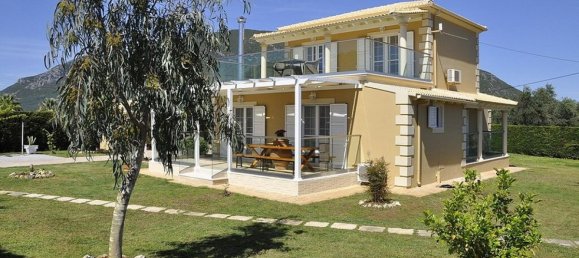 3 bedrooms Villa in Corfu, Greece No. 1514 13