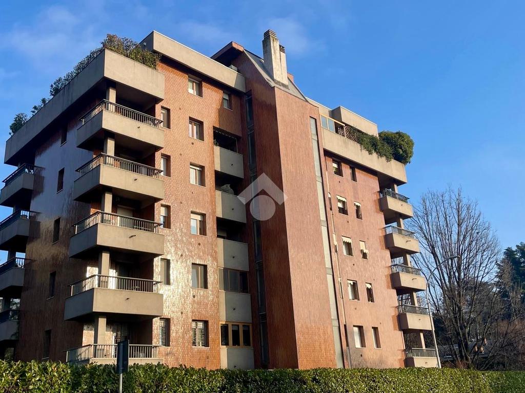 3 Schlafzimmer Wohnung in Monza, Italy, Nr. 75229