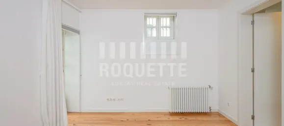 5 bedrooms House in Porto, Portugal No. 120131 14