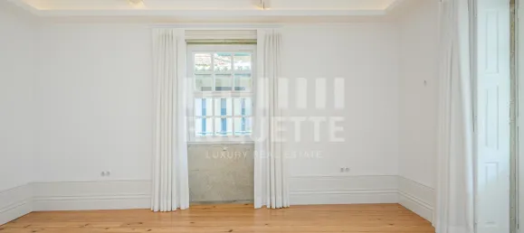 5 bedrooms House in Porto, Portugal No. 120131 19