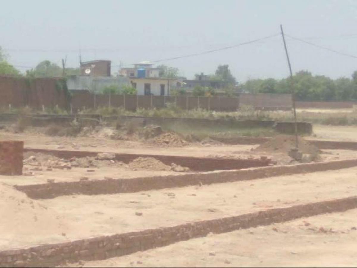  Land in Varanasi, India No. 36797