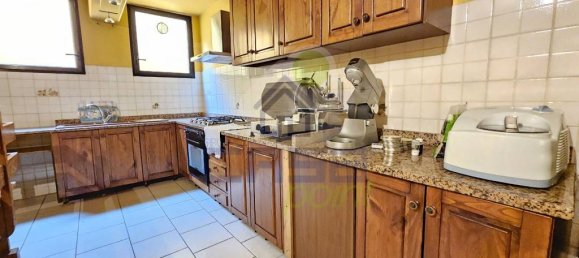 3 bedrooms Villa in Lonato del Garda, Italy No. 279133 33