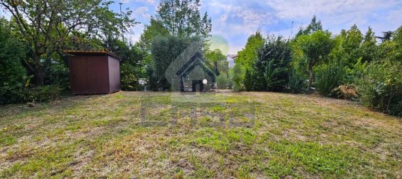 3 bedrooms Villa in Lonato del Garda, Italy No. 279133 2