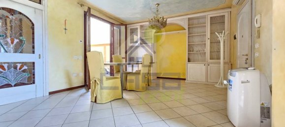3 bedrooms Villa in Lonato del Garda, Italy No. 279133 7