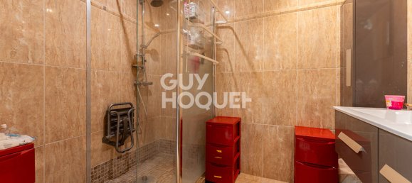 Casa de 3 dormitorios en Puy-de-Dome, France No. 333171 12