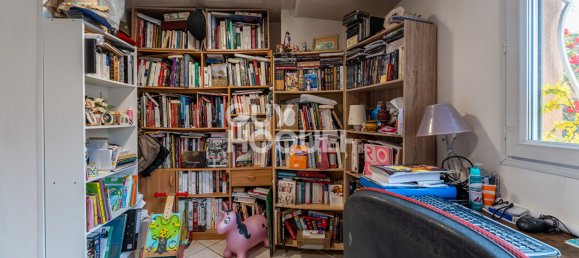 Casa de 3 dormitorios en Puy-de-Dome, France No. 333171 6