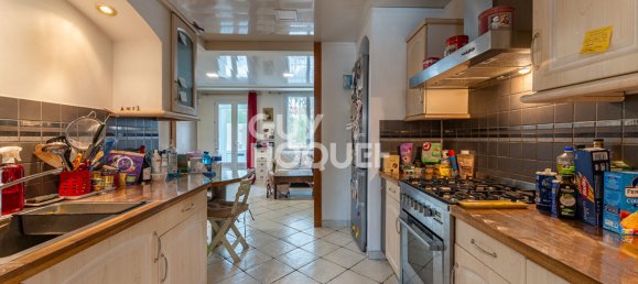 Casa de 3 dormitorios en Puy-de-Dome, France No. 333171 7