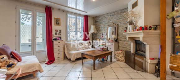 Casa de 3 dormitorios en Puy-de-Dome, France No. 333171 3