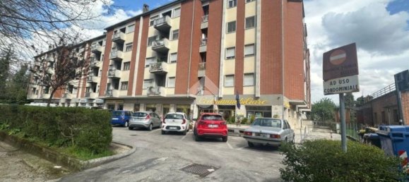 4 rooms Apartment in Rieti, Italy No. 16413 21
