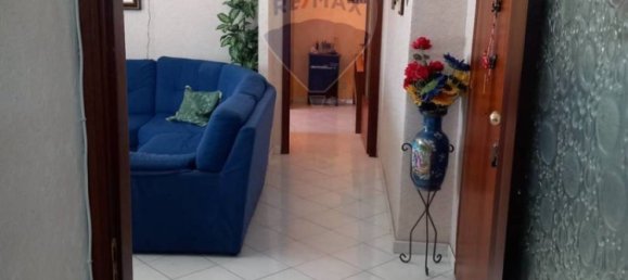 3 bedrooms Apartment in Catania, Italy No. 260394 2