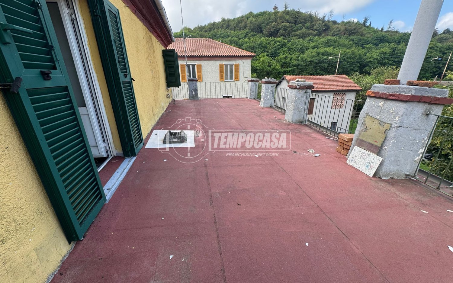 4 rooms Apartment in Altare, Italy No. 274489