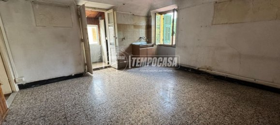 4 rooms Apartment in Altare, Italy No. 274489 13