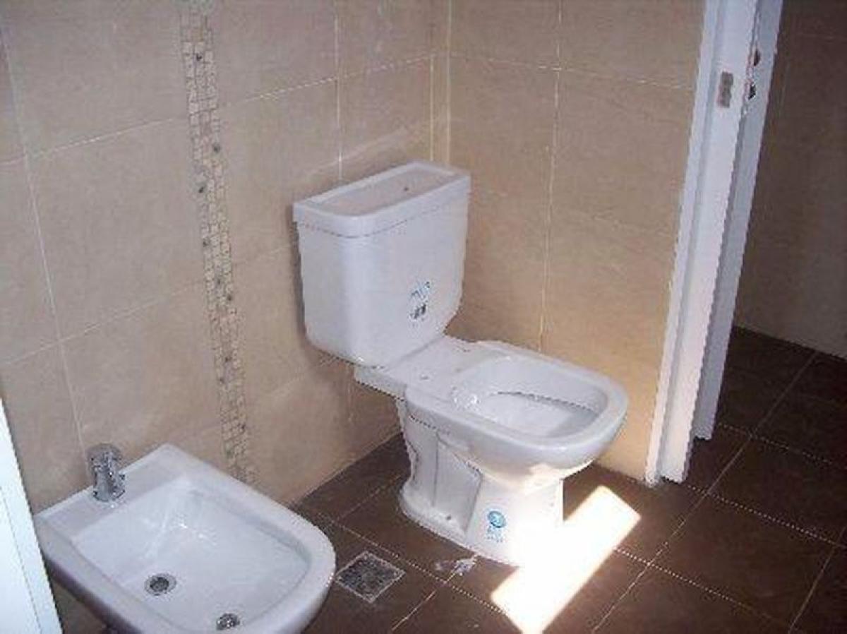 2 bedrooms Apartment in Lanus, Argentina No. 58344