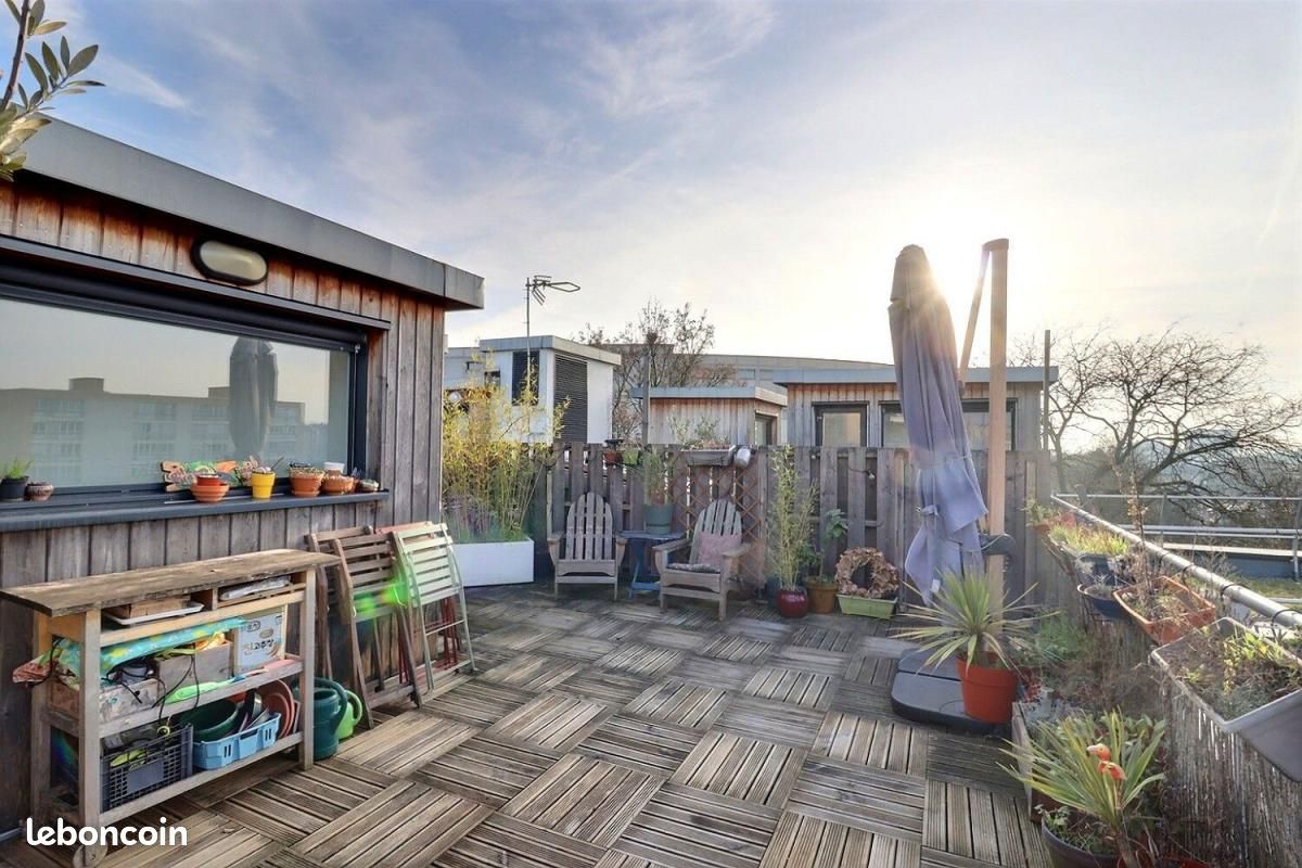 2 chambres Appartement à Montreuil, France No. 151405