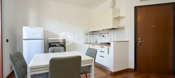 2 bedrooms Apartment in Monza, Italy No. 361147 6