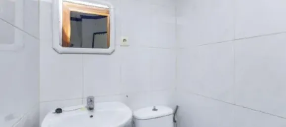 Propiedad comercial en Granada, Spain 105 m² No. 147680 13