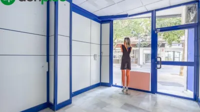 Propiedad comercial en Granada, Spain 105 m² No. 147680