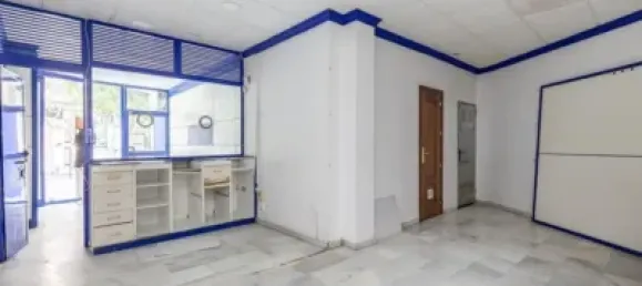 Propiedad comercial en Granada, Spain 105 m² No. 147680 4