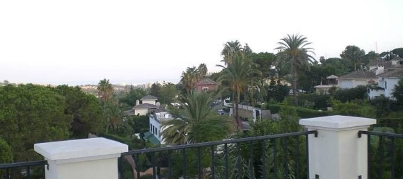 6 bedrooms House in Marbella, Spain No. 87689 9