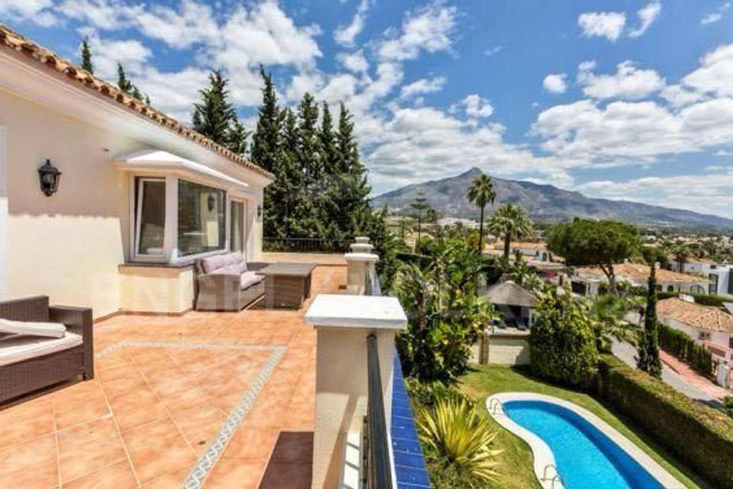 6 bedrooms House in Marbella, Spain No. 87689