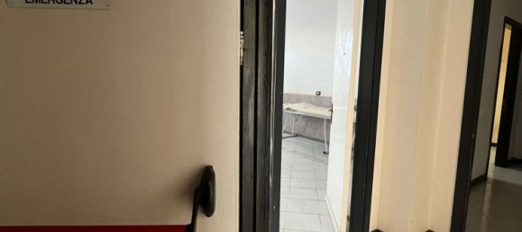 140m² Office in Nola, Italy No. 85669 22