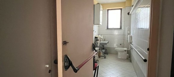 140m² Office in Nola, Italy No. 85669 12