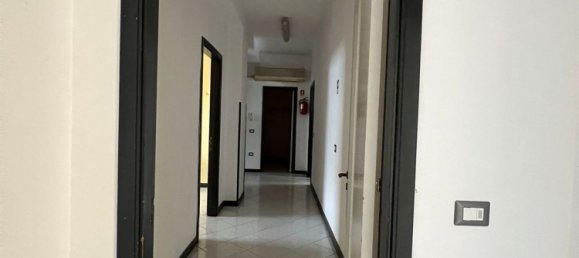 140m² Office in Nola, Italy No. 85669 19