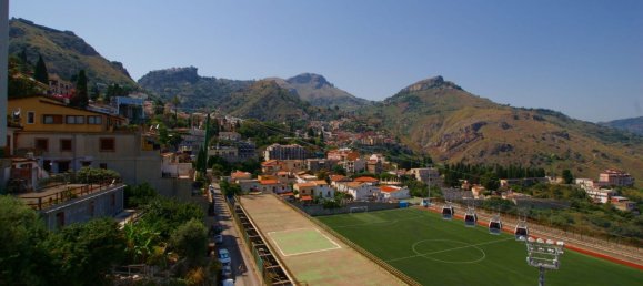 4 rooms House in Taormina, Italy No. 251265 7