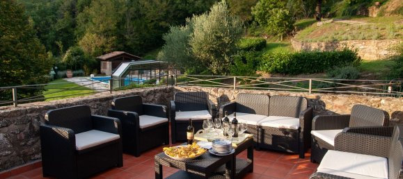 10 rooms House in Lisciano Niccone, Italy No. 58026 50