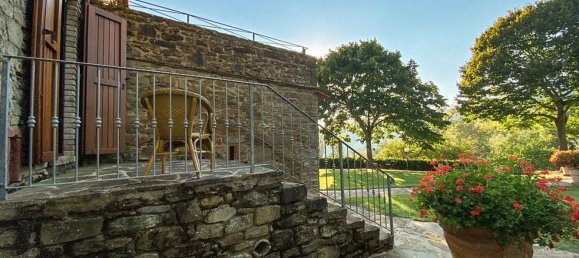 10 rooms House in Lisciano Niccone, Italy No. 58026 8