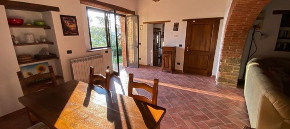 10 rooms House in Lisciano Niccone, Italy No. 58026 11