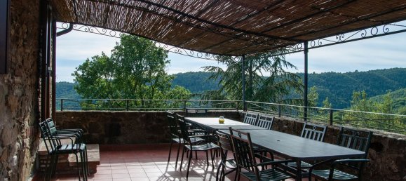 10 rooms House in Lisciano Niccone, Italy No. 58026 24