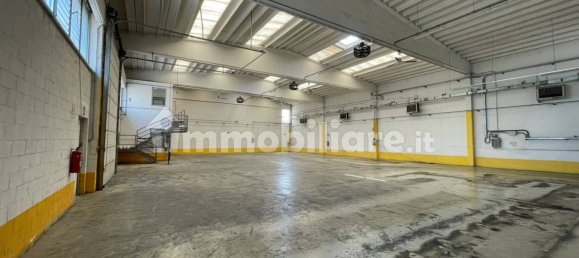 Склад с 4 комнатами в Гарбаньяте Миланезе, Италия № 81510 34