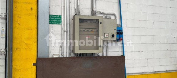 Склад с 4 комнатами в Гарбаньяте Миланезе, Италия № 81510 22
