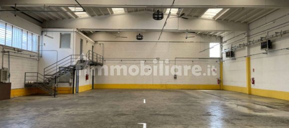 Склад с 4 комнатами в Гарбаньяте Миланезе, Италия № 81510 35