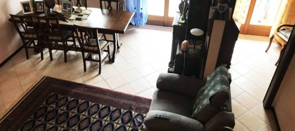 4-Zimmer Penthouse in Vercelli, Italy, Nr. 19332 6
