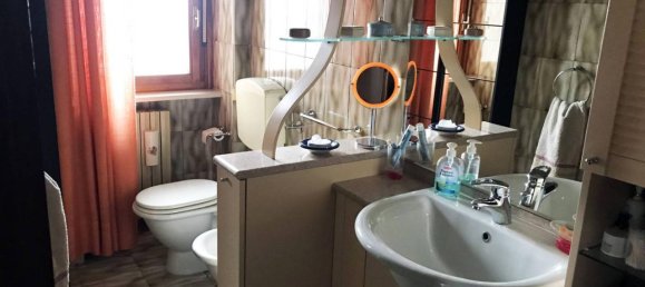 4-Zimmer Penthouse in Vercelli, Italy, Nr. 19332 10