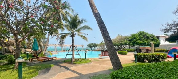 Кондоминиум  с 3 спальнями в Хуа Хин, Таиланд № 58511 8