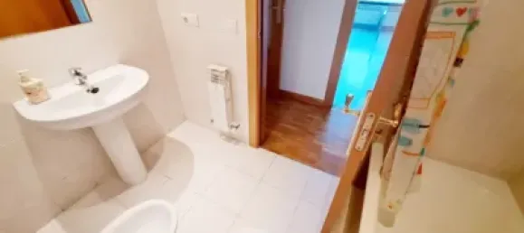 2 bedrooms Apartment in Vitoria-Gasteiz, Spain No. 152055 26