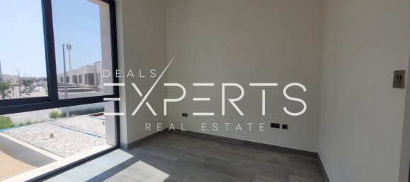 2 bedrooms Townhouse in Yas Island, UAE No. 66005 15