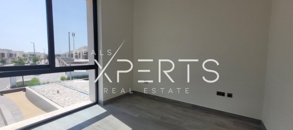 2 bedrooms Townhouse in Yas Island, UAE No. 66005 19