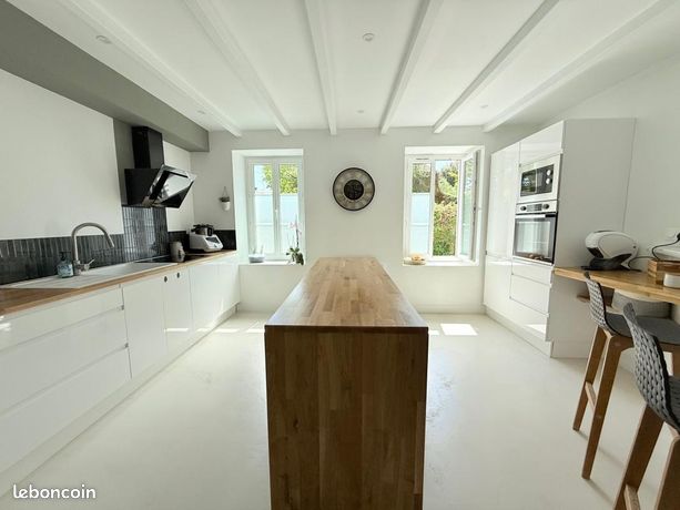 4 bedrooms House in Aigrefeuille-d'Aunis, France No. 289438