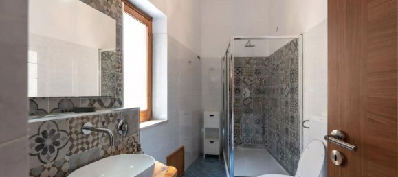 Casa de 6 divisões em Castellammare del Golfo, Italy N.º 258741 20