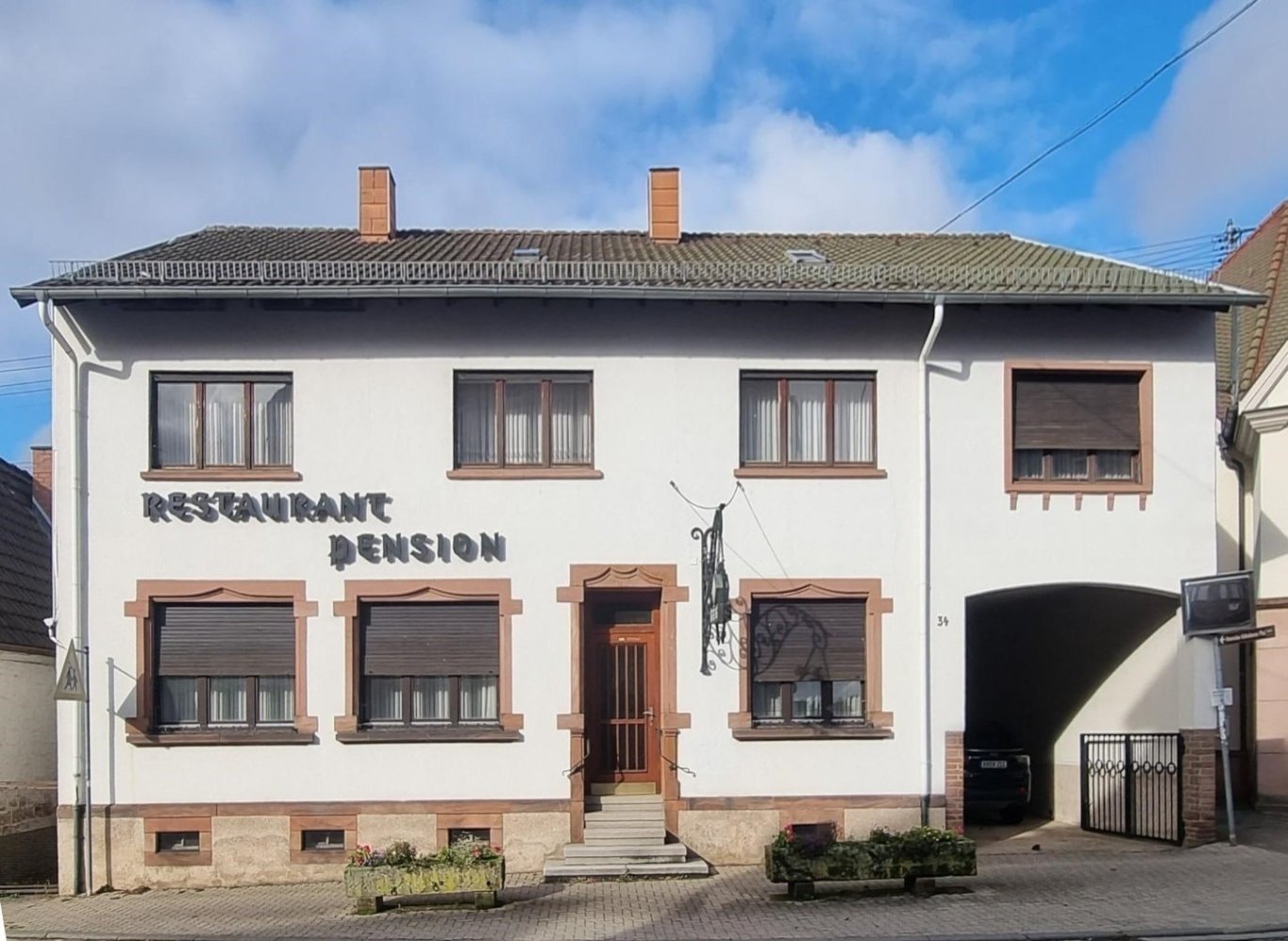 Cafe / Restaurant in Kaiserslautern, Germany 880m², Nr. 175943