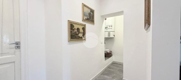4-salle Appartement à Genoa, Italy No. 284273 20