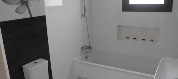 3 bedrooms Villa in Limassol, Cyprus No. 1791 8